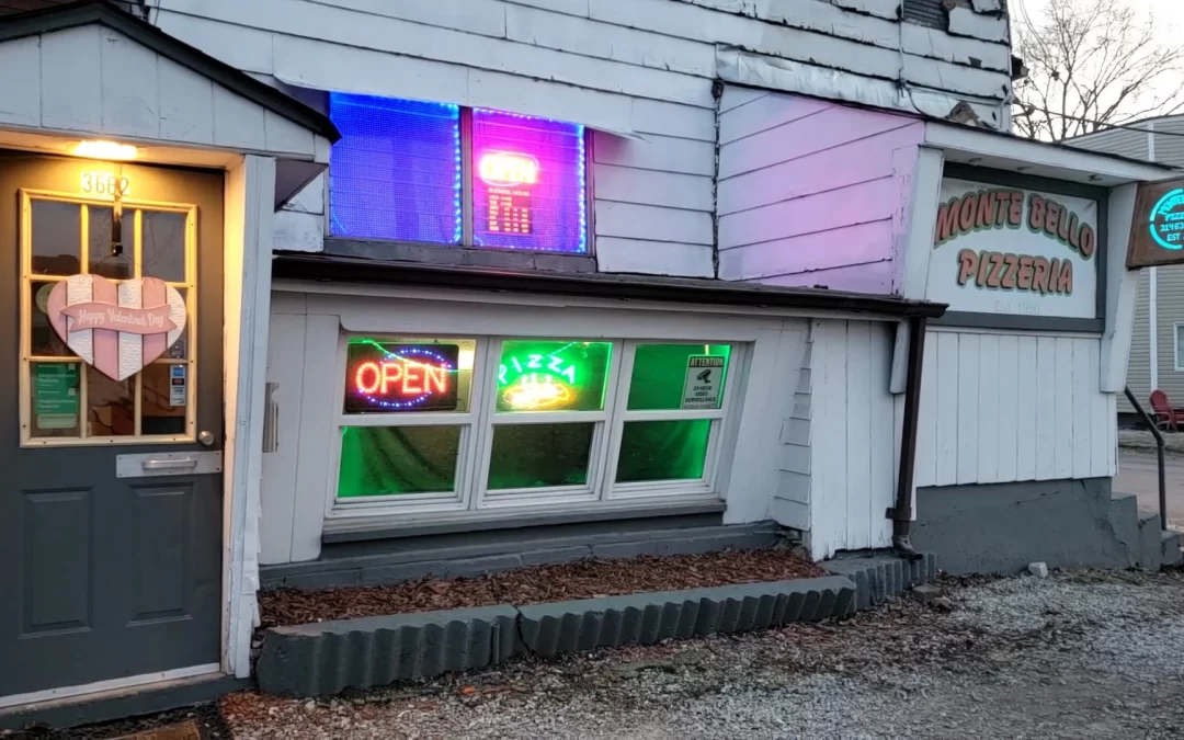 St. Louis Standards: Monte Bello Is a Slice of Pizza History